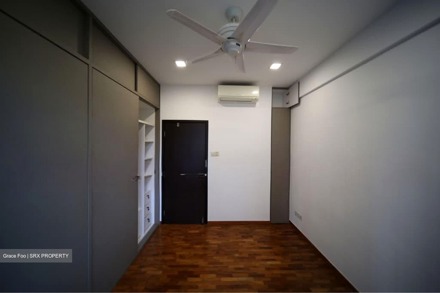 Euro-Asia Court (D9), Apartment #571813141